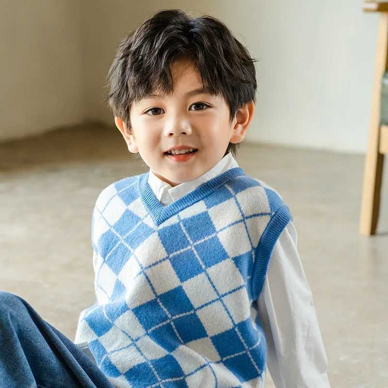 children Winter Wool vest New Patchwork Knitted Cashmere Sweater boys Girls V-Neck Wool Sweater Sleeveless Thickened camisoleXJ240819
