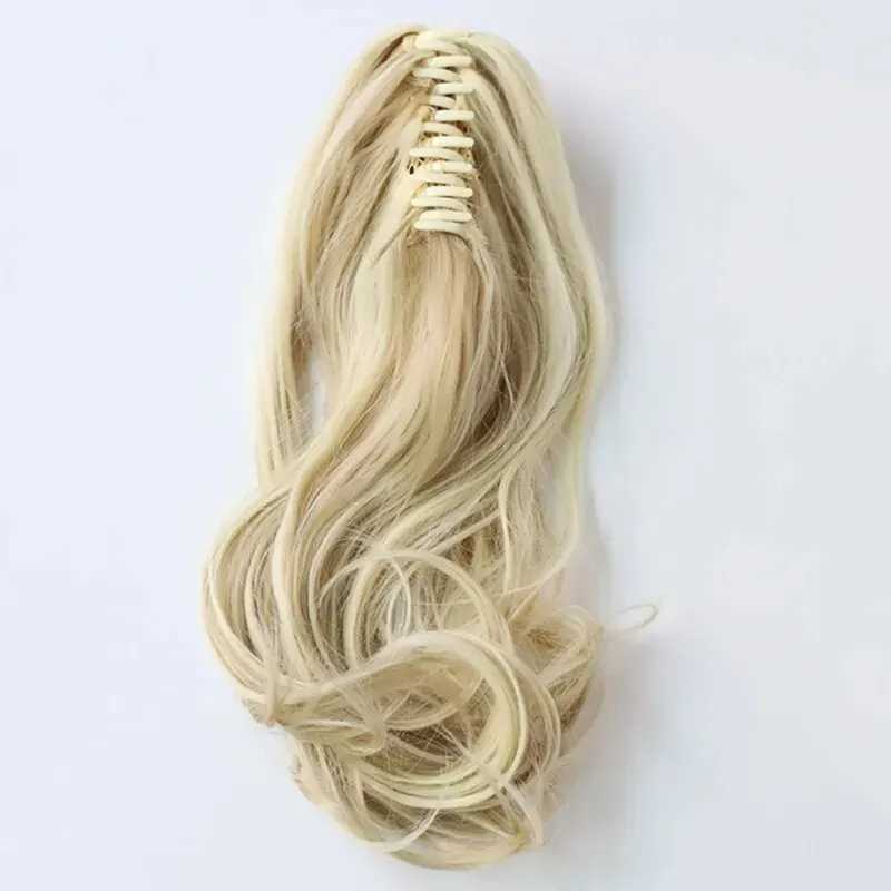 A ten inch large wave clip with a curled ponytail. Synthetic high-temperature silk wig with ponytail W240817