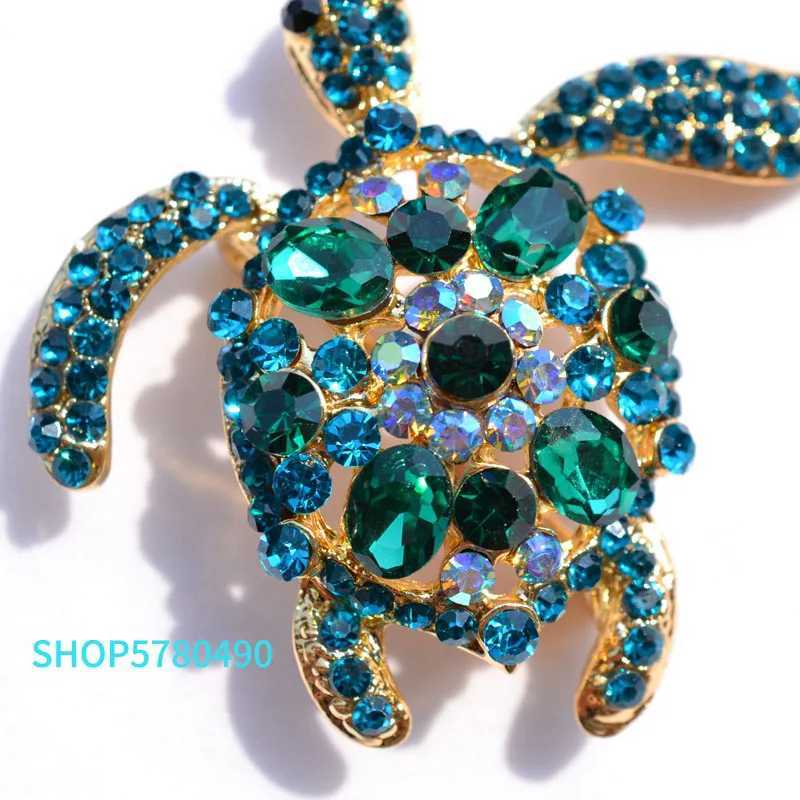 Green crystal turtle chest rhinestone chest womens coat clothing womens gift elegant breast clip fashionable jewelry W240815