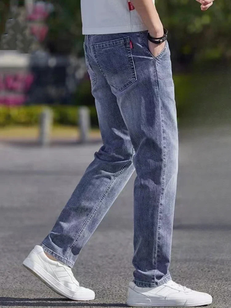 Straight Trousers Jeans for Men Stretch with Pockets Elastic Man Cowboy Pants Fashion Trend Grunge Y2k Original Aesthetic 240819