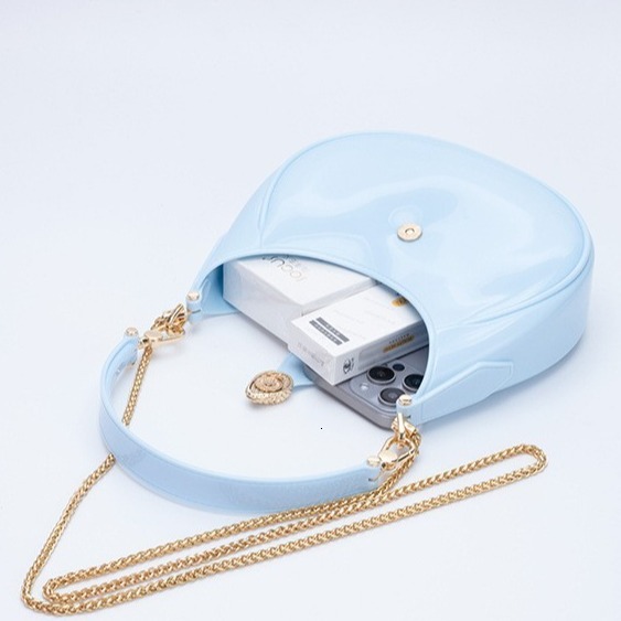 PVC Barbie jelly fashionable versatile rubber sub bag, dirt resistant and easy to wash, summer women's diagonal cross bag