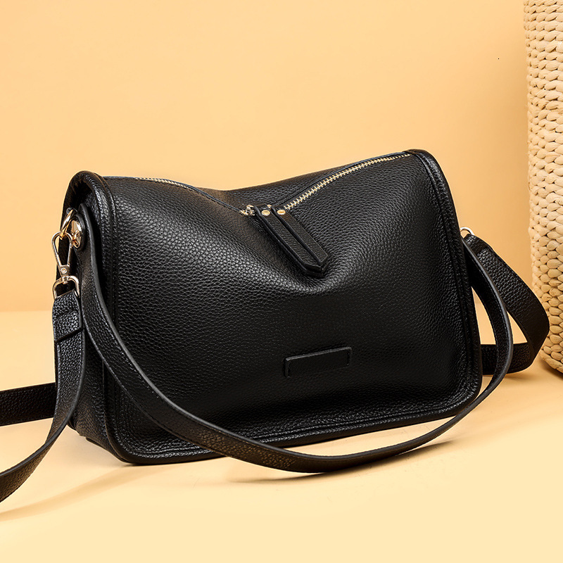 Genuine leather light luxury minimalist 2023 new shoulder underarm fashionable and versatile small square bag, crossbody bag