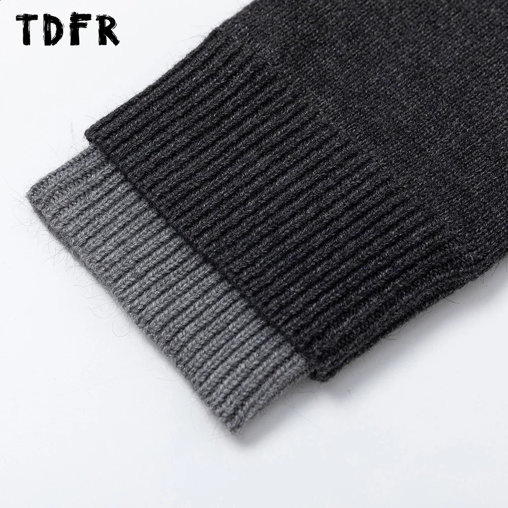 Splicing Knitted Sweater Mens Autumn and Winter Streetwear Casual Loose Collar Long Sleeve Zipper 240819
