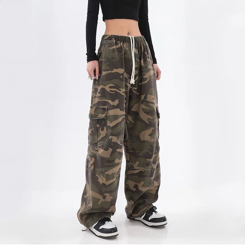Streetwear Women Oversize Camouflage Cargo Pants Drawstring Elastic Waist Pockets Spring Autumn Vintage Fashion Casual Trousers Z260314