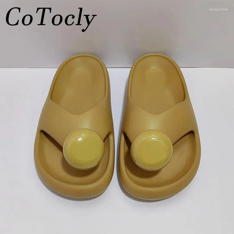 Slippers Summer Flat Woman Flip-ps Casual Holiday Shoes Women Big Button Slides Rubber Waterproof Thick Sole