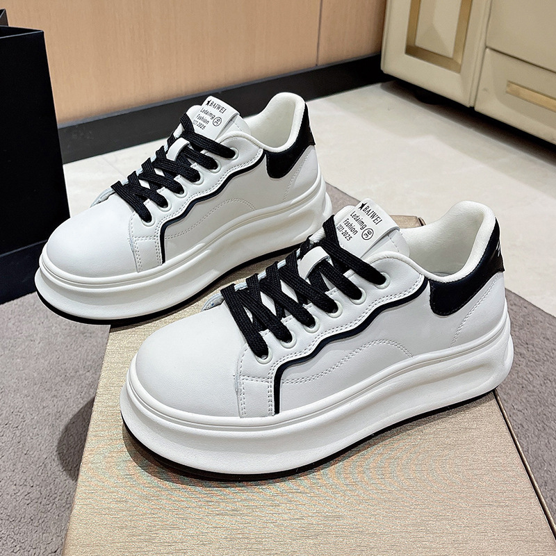 Ddmysports Thick Soled Sponge Cake White For Women Spring New Korean Version Board Shoes Lightweight Small Eye Catching Casual Sports OUTDOOR