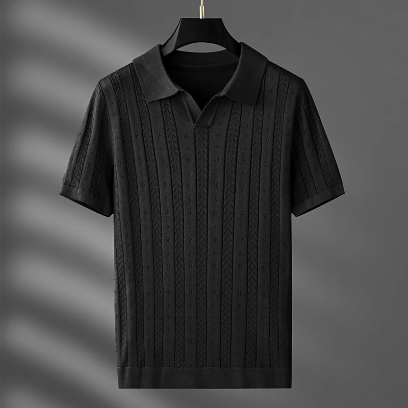 high-end V-neck hollow breathable knitted T-shirt mens summer trend jacquard French style casual short sleeve POLO shirt 240820
