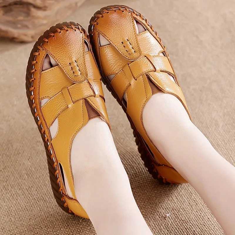 Women Casual Summer Ladies Soft Beach Sandals Walking Shoes Outdoor Comfort Classic Genuine Leather Woman Sandals Big Size 43 CL240806