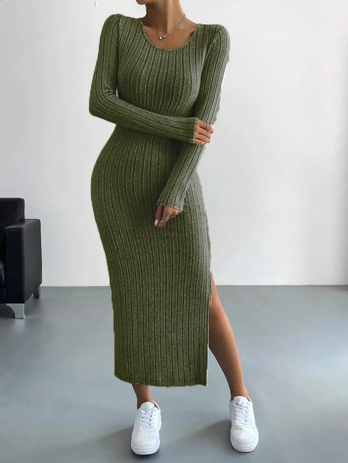 Autumn And Winter Casual Large Size Knitted Dress For Women Sexy Slim Elegant Retro Long Skirt Long Sleeve Round Neck Slit Dress 240819