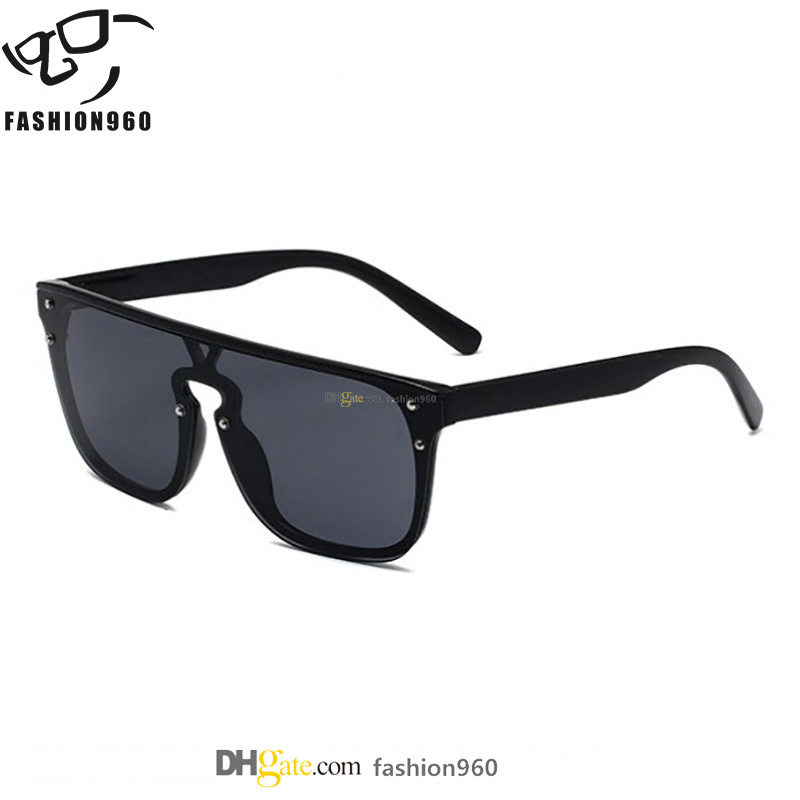 Chic Unisex Designer Sunnies - Durable Materials with UV Blocking Features Unisex Designer Sunglasses with Vintage Charm - Luxurious Gothic Fashion Eyewear glasses