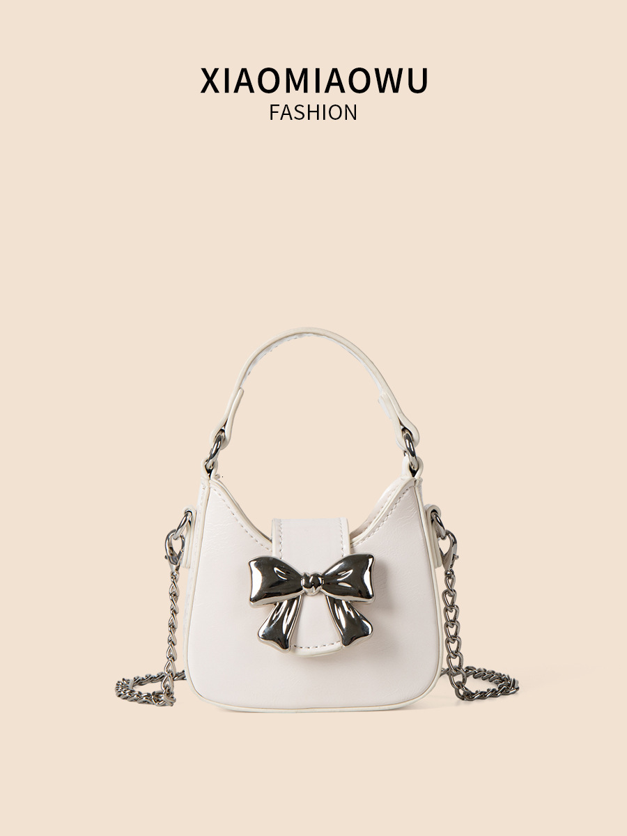 Bow fashion motorcycle sweet and spicy style, versatile summer crossbody, black chain bag, women's high-end sense, niche