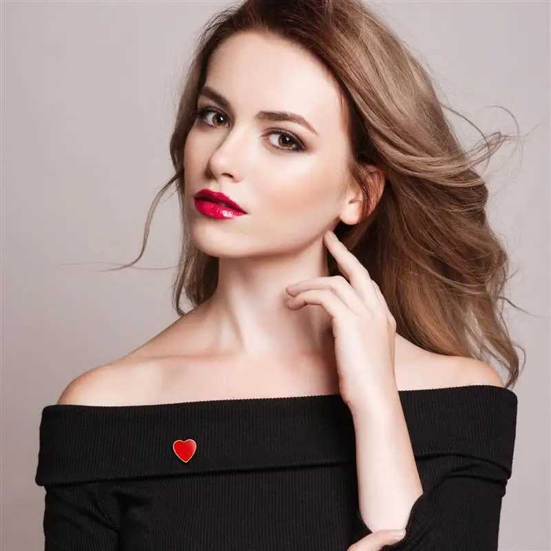 12 enamel pins heart-shaped brooch heart-shaped brooch collar pin Valentines Day gift party discount bulk W240815
