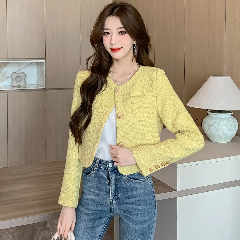 SpringAutumn Womens Single Chest Ultra Thin Short Jacket High Quality Fashion Light Yellow Coarse Linen Casual 240819