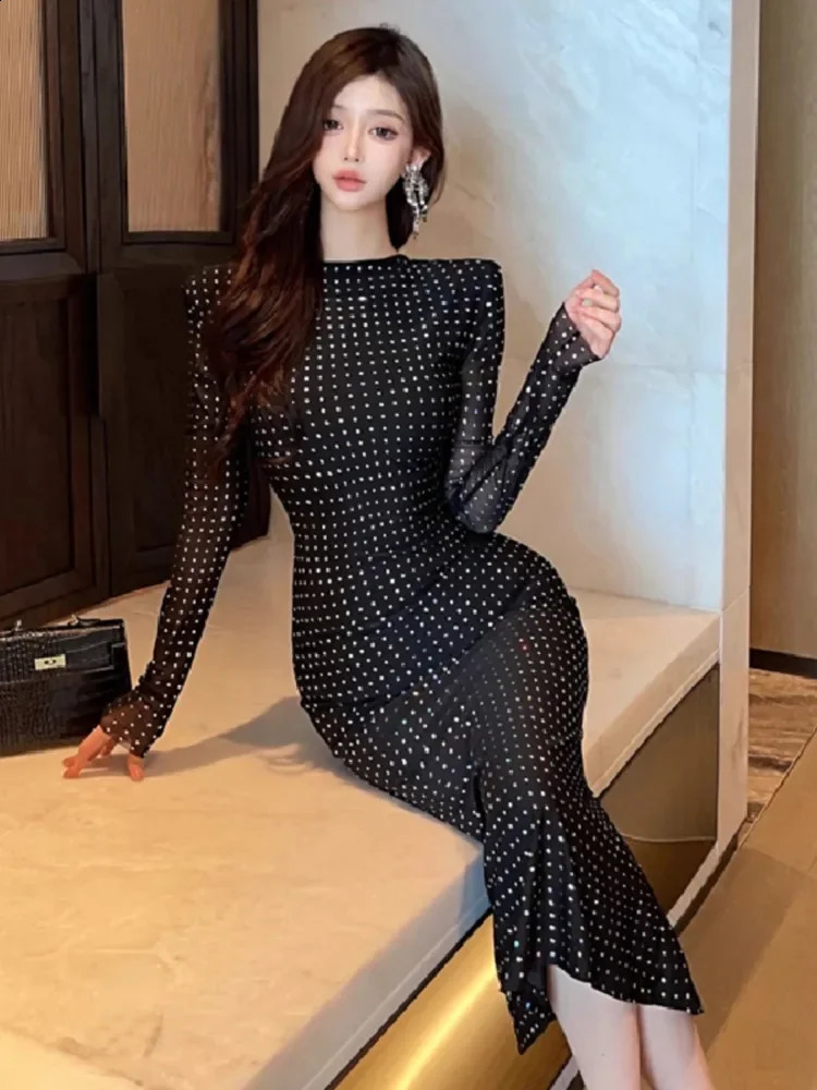 Ezgaga Sexy Dresses Women Bandage Sequins Slim Long Sleeve Temperament Stretch Elegant Party Dress Ladies Backless Vintage 240819