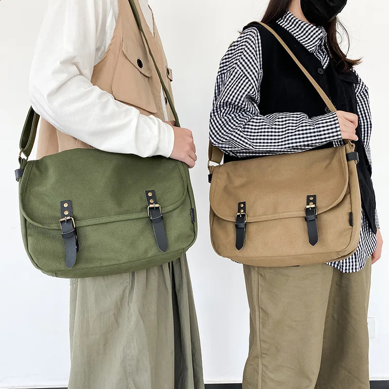 Messenger Bags Women Vintage Large Capacity College Couples Shoulder Cross-body Canvas Bag Japanese Fashion Satchel All-match 240819