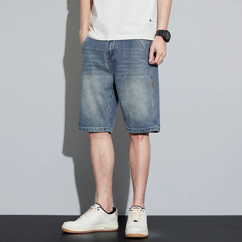 Mens summer shorts denim tight straight blue knee length jeans mens streetwear casual pants 240819