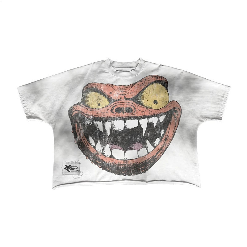 Gothic speckled cartoon print Oneck oversized Tshirt suitable for mens summer comfort Y2K hiphop street couple retro top 240819