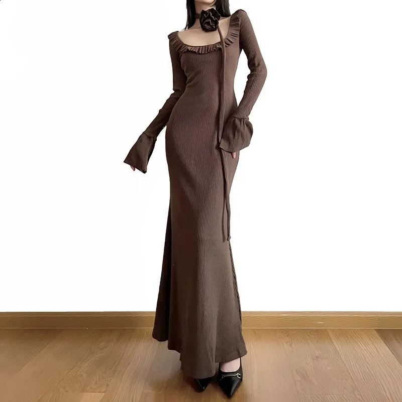 Retro Knitted Dress For Women In Autumn And Winter With A High End Look And A Fishtail Wrapped Butt Skirt 240819