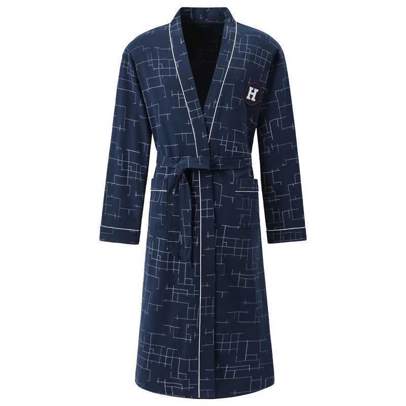 Large size 4XL autumn and winter new mens long robe high-quality mens long robe with bathroom mens tight fitting cotton luxury pajamasW240719