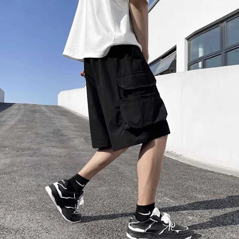 Workwear shorts mens summer Japanese fashion brand shorts mens oversized loose casual caprisXJ240817