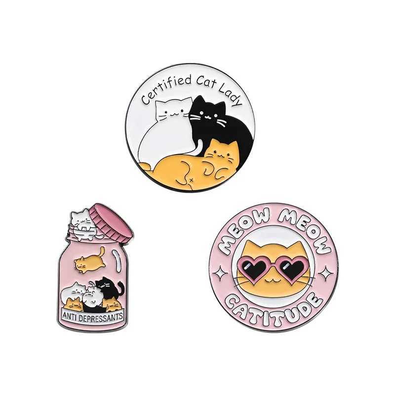 Certified Cat Lady Brooch Enamel Pin Fun Cartoon Meow Mongoose Sweater Collar Badge Animal Jewelry Gift Accessories W240815