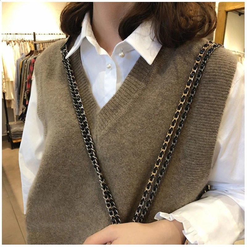 Womens split style jacket Vneck sweater zipper autumn and winter Korean casual blended wool knitted vest 240819