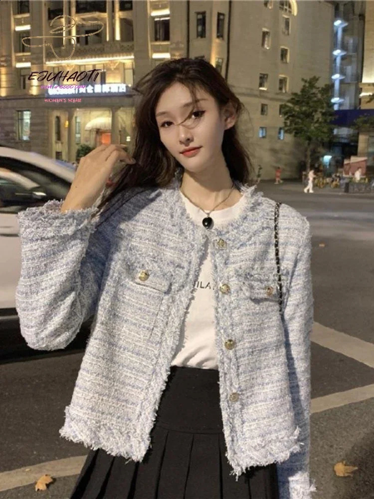 Womens jacket small perfume tweed coat autumn winter temperature tassels long sleeves blouse Korean fashion womens clothing 240819