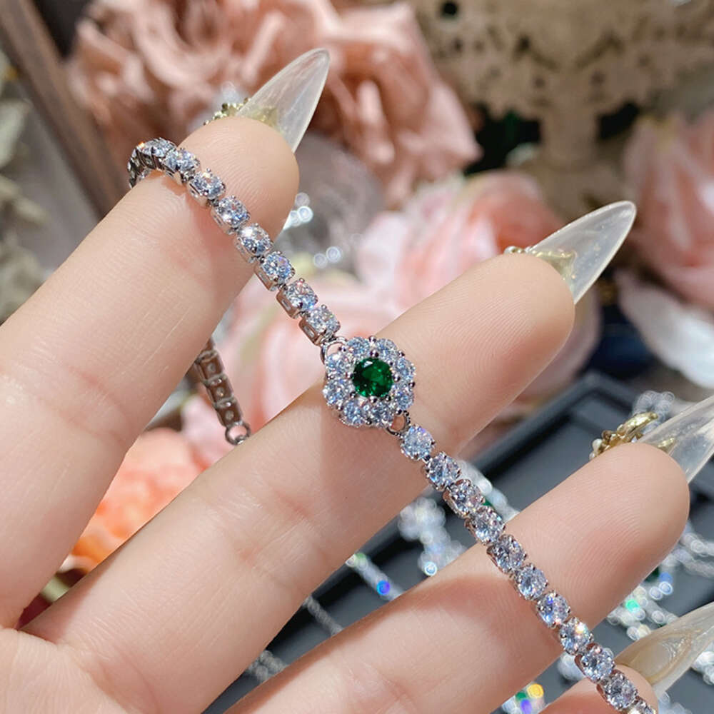 designer bracelet Ins Top Sell women's full diamond Wedding bracelet Luxury Jewelry 925 Sterling Silver temperament emerald Diamond Gemstones Par - view 7