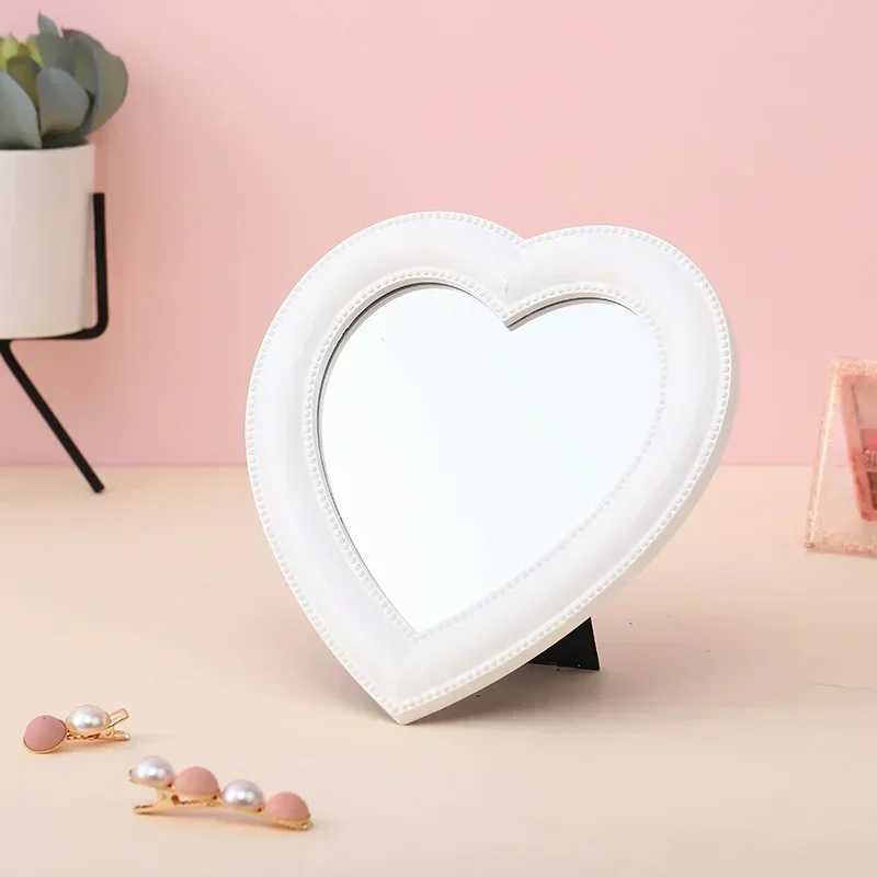 Heart Mirror Cosmetic Mirror Decorative Mirror Girl Heart Student Dormitory Mirror Home Decor Living Room Decoration Wall Decor Y240819