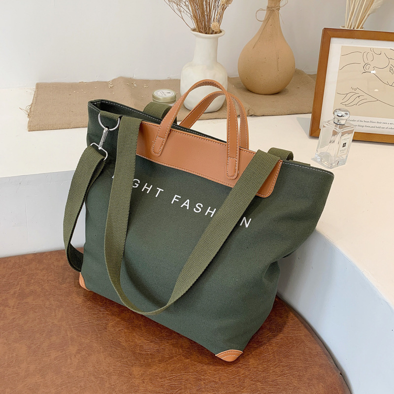 Leisure Korean trendy handbag, casual commuting shoulder college and high school big bag, women's canvas bag