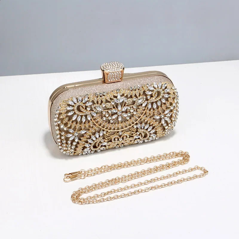 Banquet Bag Ladies Retro Banquet Bag Hand-held Versatile Dress Evening Bag Women Handbags Purse for Women Clutch er Bags 240820