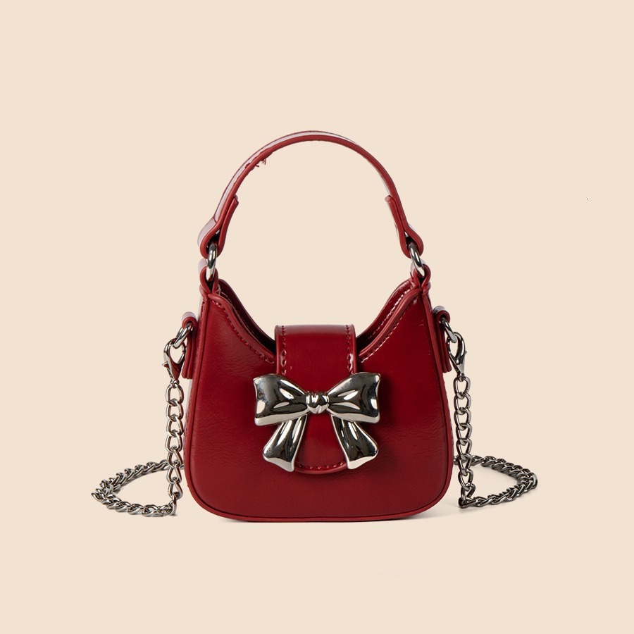 Bow fashion motorcycle sweet and spicy style, versatile summer crossbody, black chain bag, women's high-end sense, niche