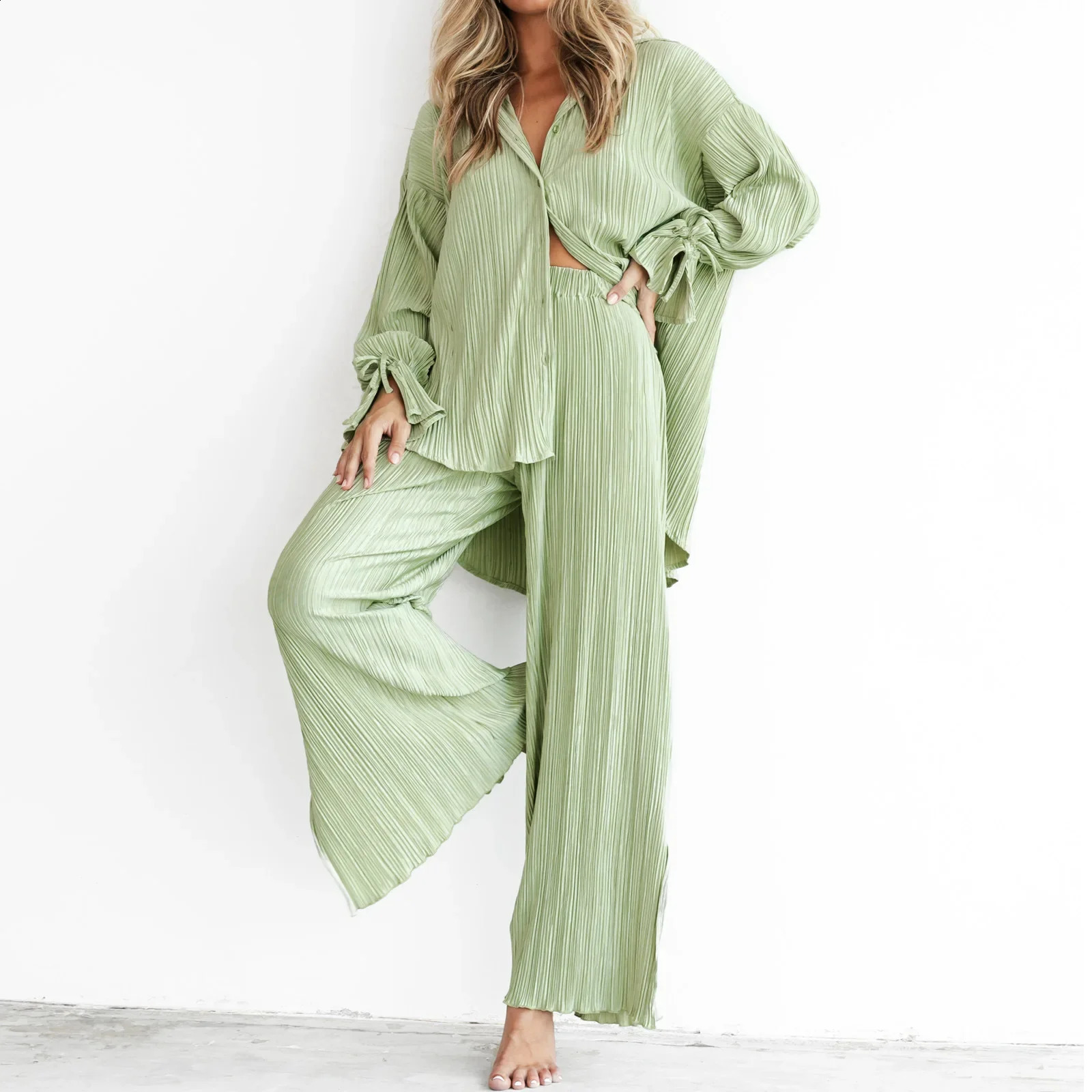Womens Spring and Summer Suit Pleated Shirt Long-sleeved Lapel Cardigan Slit Two-piece Set 240819