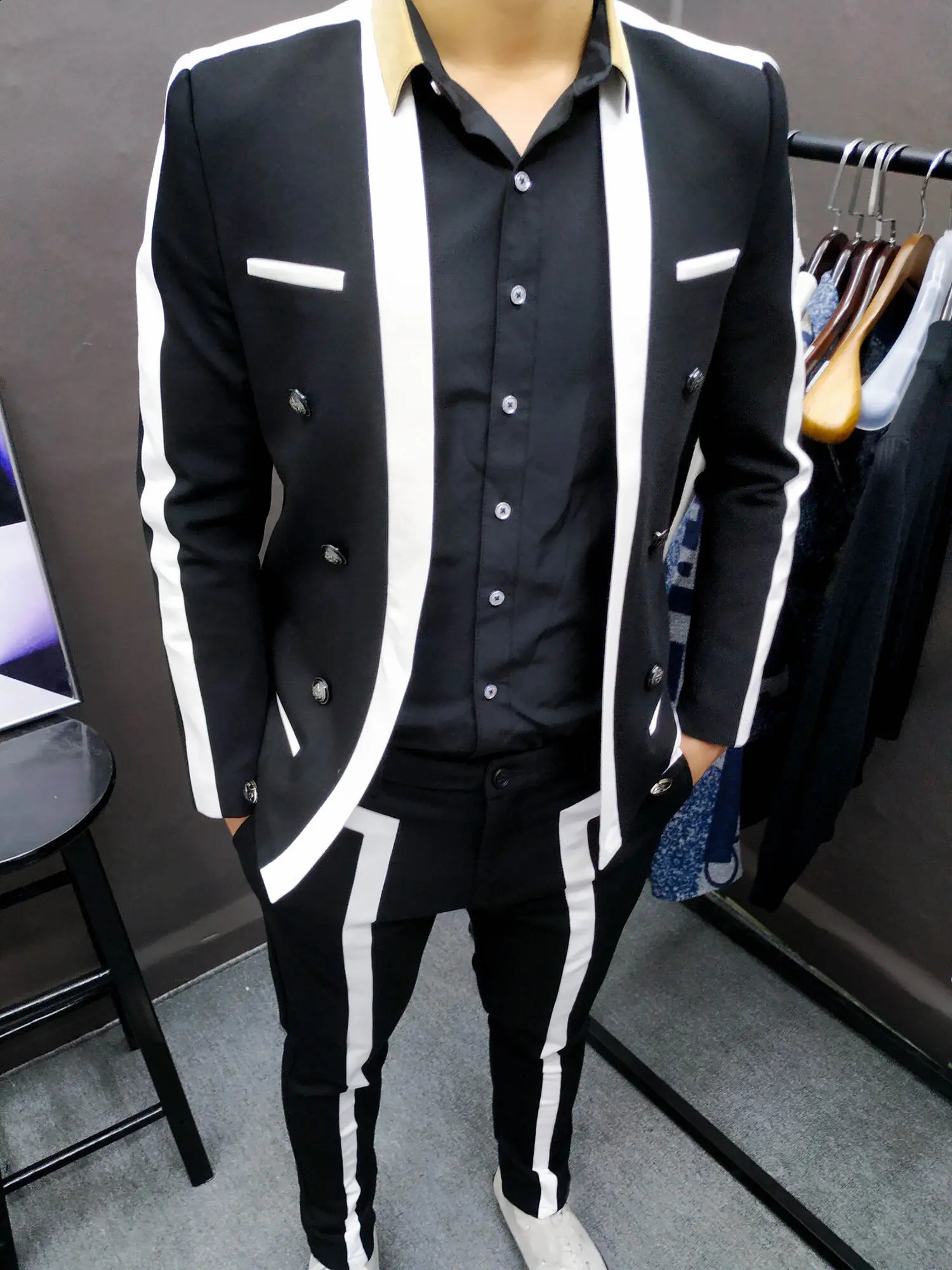 Trajes De Hombre Contrast Stripe Blalck White Suit Male Wedding Groom Suit Spring Disguised Men Slim Stage Outfit Men Party Suit 240819