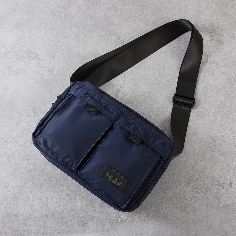 Japanese square mens horizontal shoulder multi pocket casual messenger cross body fashionable commuting bag 240819 a245