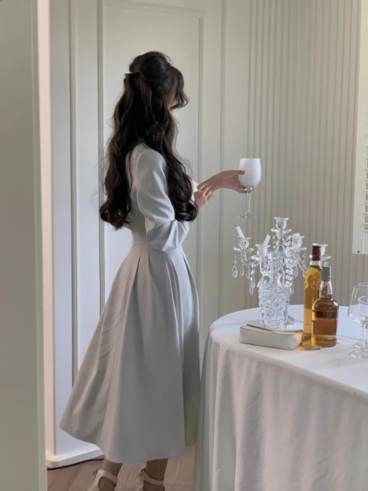 Elegant 2 Piece Dress Set Women Long Sleeve Crop Tops Casual Black Midi Skirt Autumn Slim Retro Office Lady Korean Suits 240820