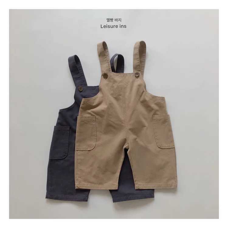 Autumn Korea 2024 childrens baby pants covered with pure cotton pockets hanging pants fully matched loose childrens pants W240806
