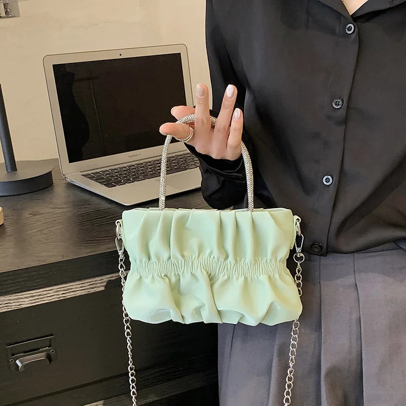 Handle Clutch Women Shoulder Crossbody Bag Ruched Handbag and Purse 2023 Trendy Messenger Band n 240819