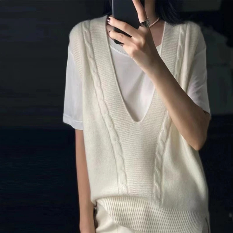 100% Andy Velvet Vest AutumnWinter Womens Big Vneck Sweater Hoodie Casual Knitted Sleeveless Korean Tshirt 240819