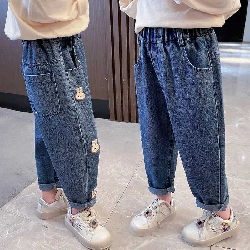 Girls Jeans 2024 Spring Fashion Comfortable Cute Cartoon Rabbit Pattern Jeans Suitable for Girls and Childrens Casual Clothing JeansW240819