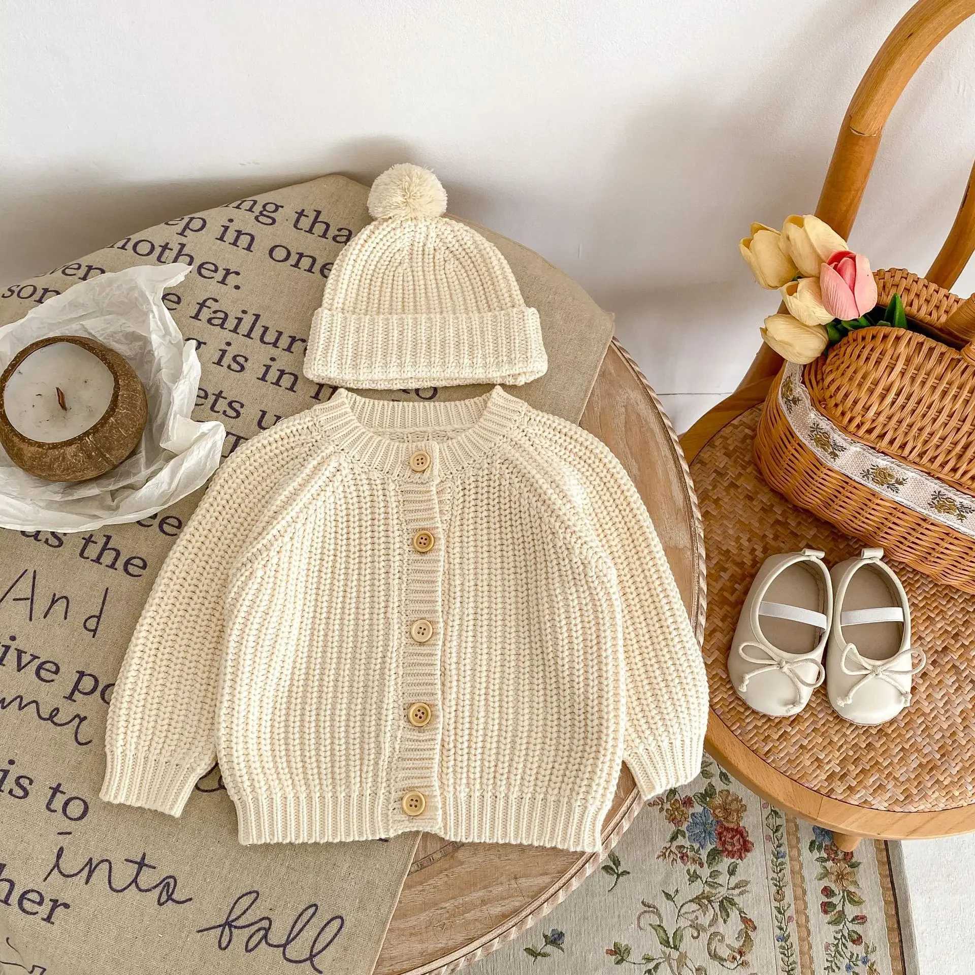 Baby Sweater Coat Autumn 2024 Solid Color Beige Knitted Girls Sweater Long-sleeved Coat 0-3Year Kids Cardigan SweaterXJ240819