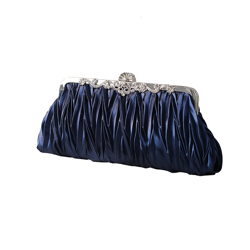 2025S Fashion Designer New Pleated Women s Bag Banquet Handbag Bride s Wedding Dress Evening Dress Bag
