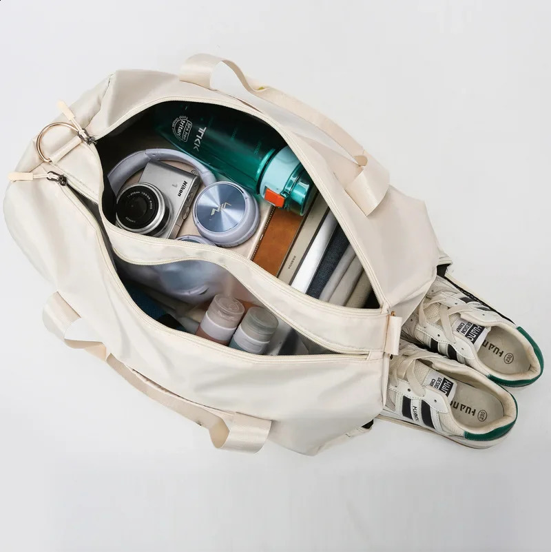 Sports Bag Travel Luggage Bag Travel Bag Dry and Wet Separation Large Capacity Fitness Bag Swimming Yoga Bag 240819