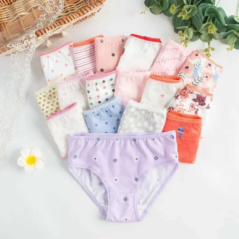 12pcs/Lot Girls Underwear Briefs Panties Baby Kids Pants Short Children Princesses 2-12Year Y240821