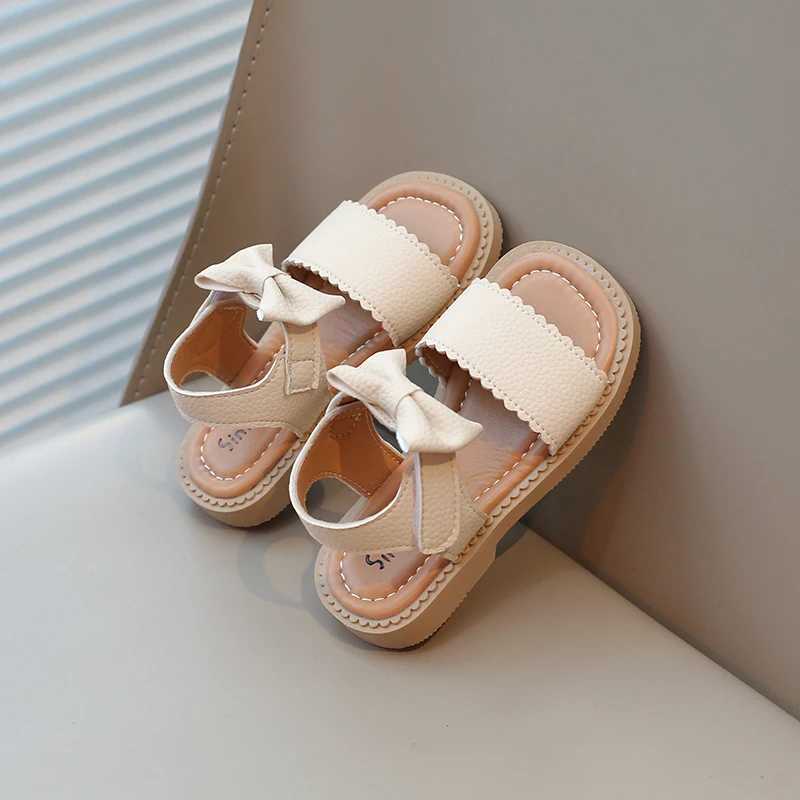 Baby Girl Summer Solid Color Bow Princess Square Head Childrens Beach Leisure Comfortable Sandals Childrens Elegant Student Flat Bottom W240821