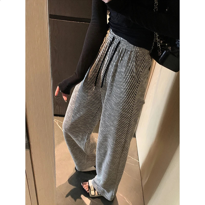 Womens Striped Baggy Sweatpants Jogger Harajuku Streetwear 90s Y2k 2000s Oversize High Waist Pants Vintage Trousers Clothes Z260314