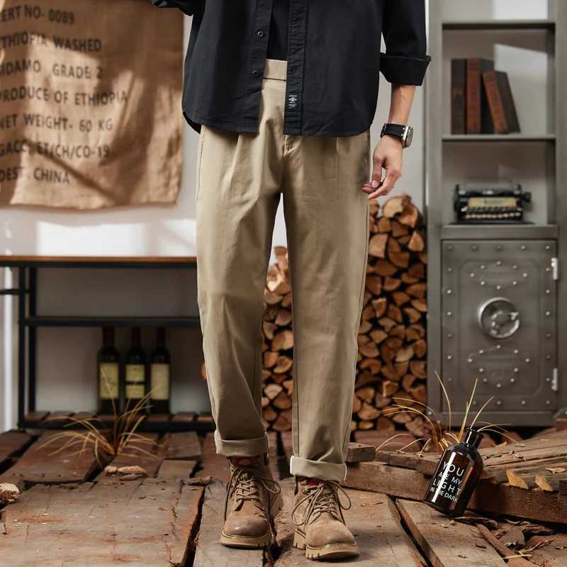 Mens elastic waist cargo pants with new printing mens cotton casual pants mens work clothes Hombre straight pants mens plus size 28-38W240725
