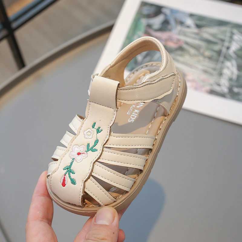 Summer girls sandals beige flower lightweight girls single shoes 0-6 years old fashionable girls sandals childrens shoes W240821