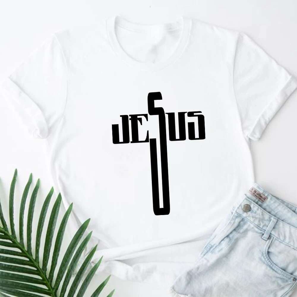 Jesus 2023 Is King Letter Print Women T-shirt Christian Faith Hope Love Haruku T Shirts Religion O-neck Tops Tees Streetwears ops ees