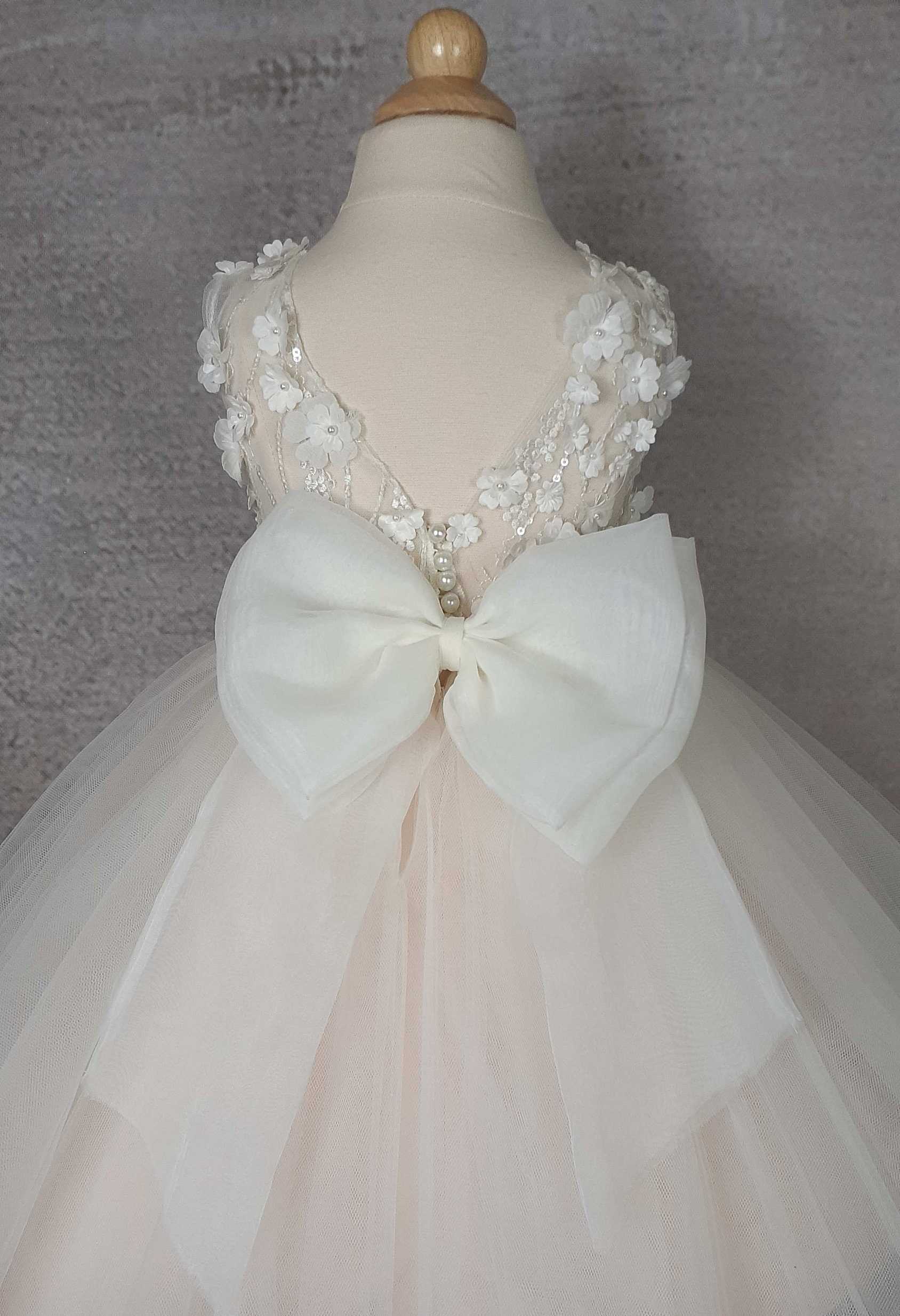 Luxury Beaded Christening Gowns For Baby Girls Lace 3D Flowers Appliqued Pearls Baptism Dresses With Bonnet First Communica